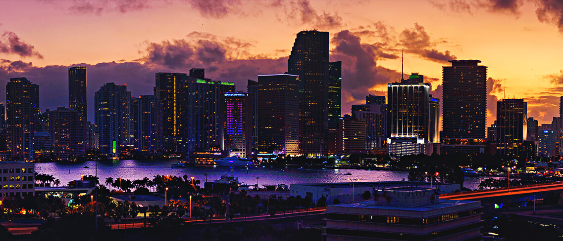 Miami Limousine - Best Limos & Buses in Miami, FL | Miami Limo Service